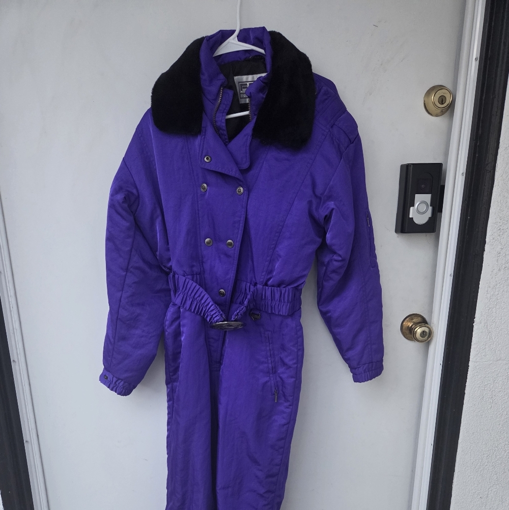 Fera Purple Ski Jacket with Black Accents